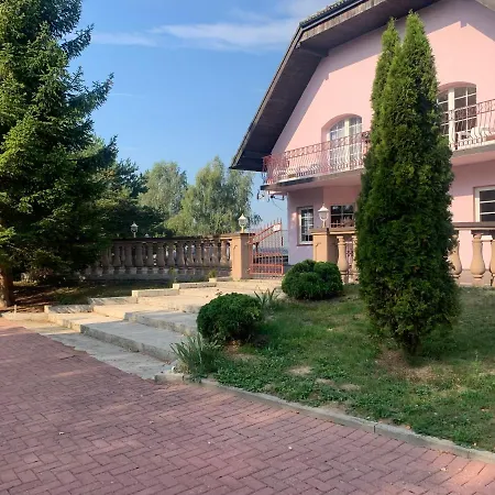 Szlachecki Dwor 홈스테이